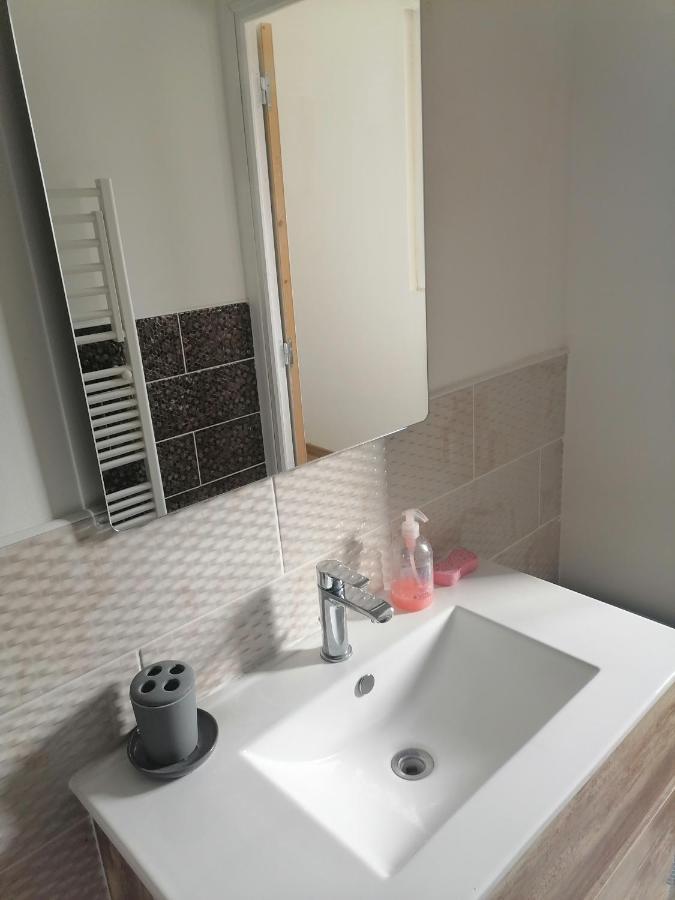 Des Roses - Maison Familiale, 3 Au Calme, Wifi Holiday home
